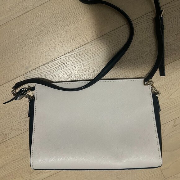 Kate Spade cream and black purse - Picture 2 of 4